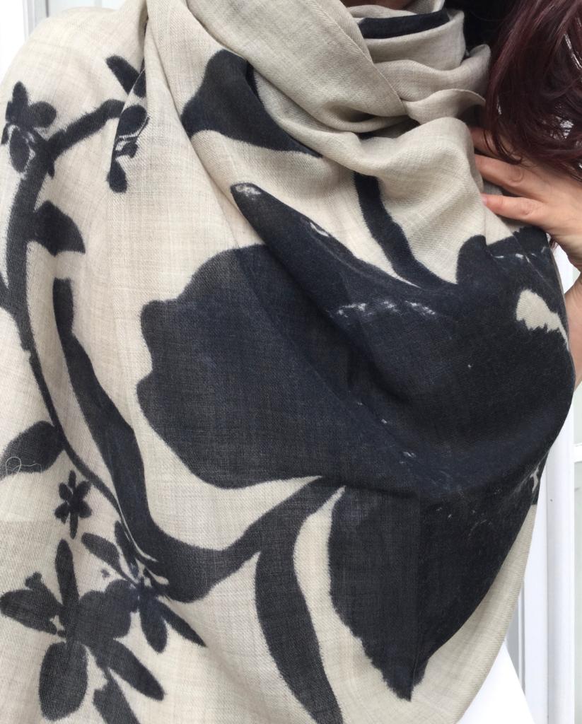 fine wool black flower shawl