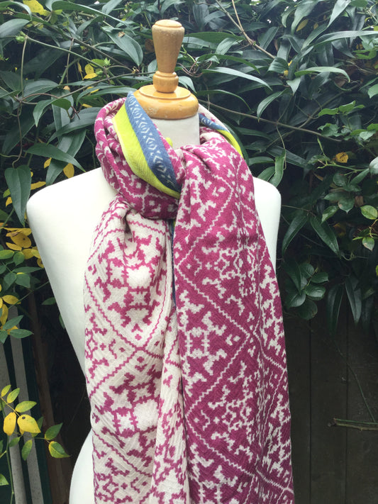 The Pink Gaucho - 100% Fine Wool