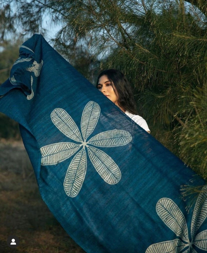 The Christina Shawl
